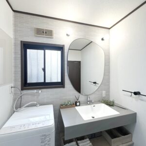 ミニマルな水まわりリフォーム｜美しさと使いやすさを両立